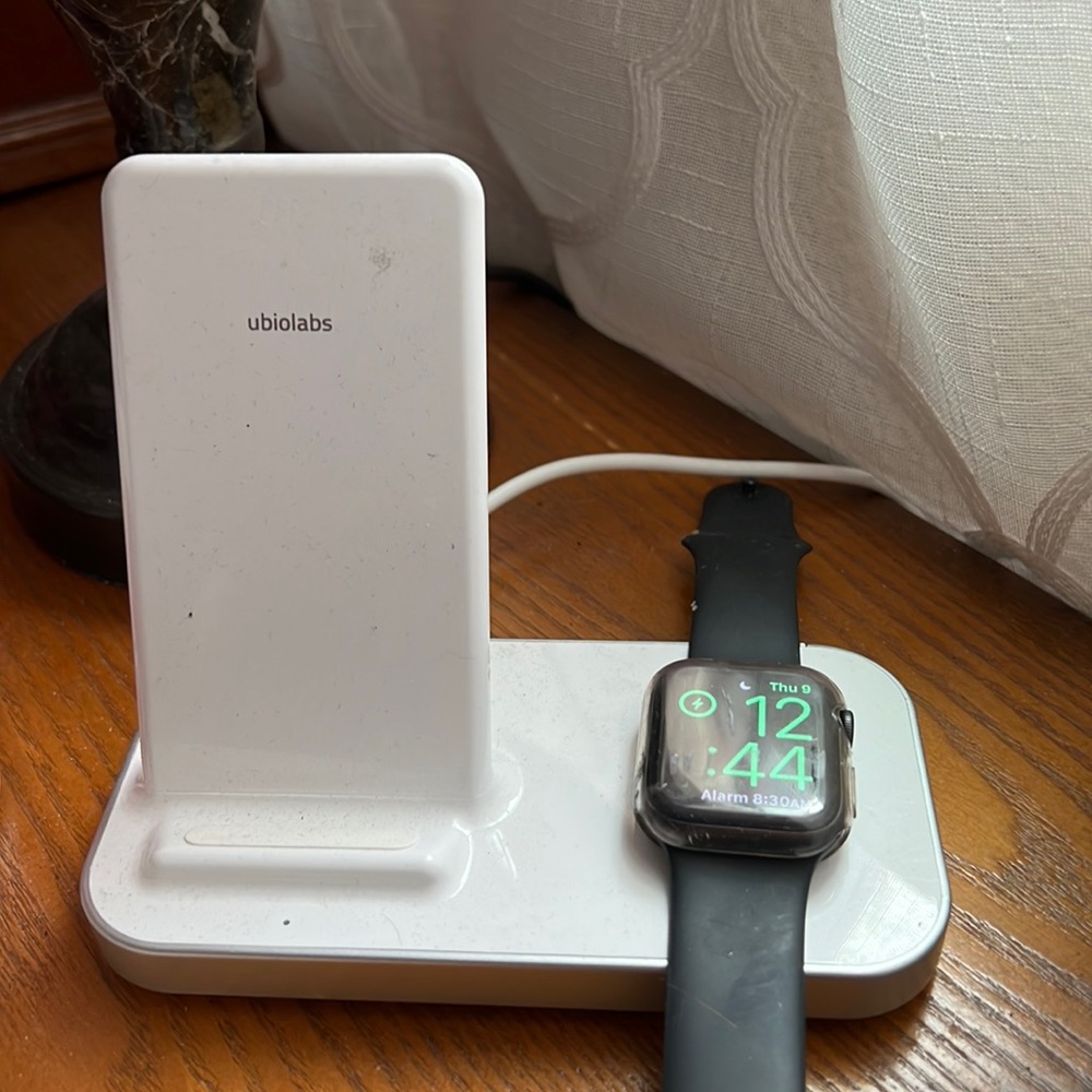 Ubiolabs Charging Station